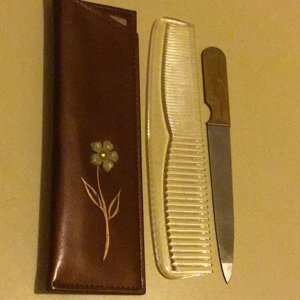 Vintage kressline comb and nail file case leather